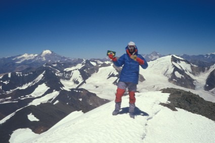 Waldemar Niclevicz no cume do El Plata, Argentina.