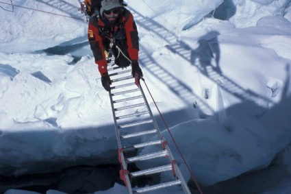 Irivan na Cacatata de Gelo do Khumbu, Everest. Foto de Waldemar Niclevicz.
