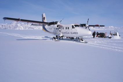 Chegada ao campo base na Groenlândia. Foto de Waldemar Niclevicz.