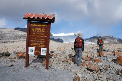 Chegando na Laguna Grande, Cocuy. Foto de Waldemar Niclevicz.