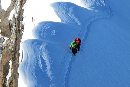 Próximo ao cume da Punta Nordend, Monte Rosa. Foto de Waldemar Niclevicz.