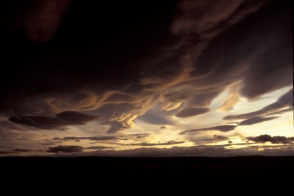 Entardecer na Patagonia, Argentina. Foto de Waldemar Niclevicz.