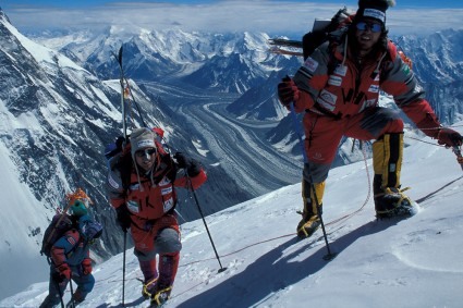 Acima dos 7.600m no K2, em 1998. Foto de Waldemar Niclevicz.