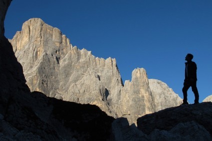 Contemplando a beleza das Dolomitas, grupo Civeta, Itália. Foto de Waldemar Niclevicz.