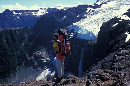 Waldemar Niclevicz em 1989 no Tronador, a caminho do Refugio Otto Meiling. Foto de Guilherme Borio.