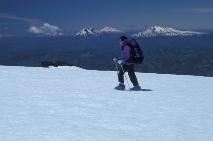 Vista do cume do Callaqui, Chile. Foto de Niclevicz