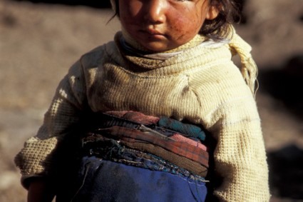 Cholita em Chiquian, porta de entrada para Huayhuash. Foto de Waldemar Niclevicz.