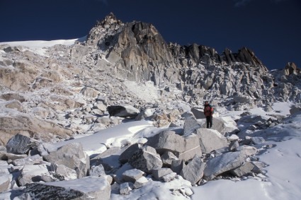 Na morena que leva ao glaciar do Janko Laya. Foto de W. Niclevicz.