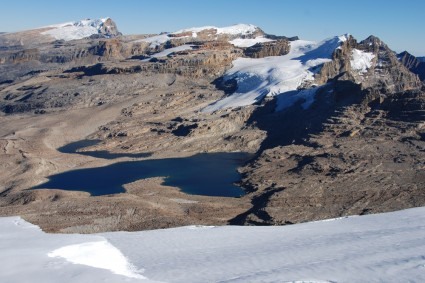 Vista do cume do Pan de Azucar, Sierra Nevada del Cocuy. Foto de Waldemar Niclevicz.