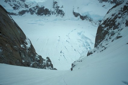 O corredor do início da West Rib, Mc Kinley, em 1996. Foto de Waldemar Niclevicz.