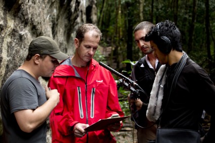 Diego Stavitzki e equipe com Waldemar durante as gravações do filme.