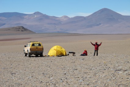 Acampamento-base do Antofalla. Foto de Waldemar Niclevicz