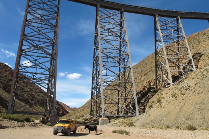 O Viaduto Polvorilla, a caminho do Tuzgle. Foto de W. Niclevicz.