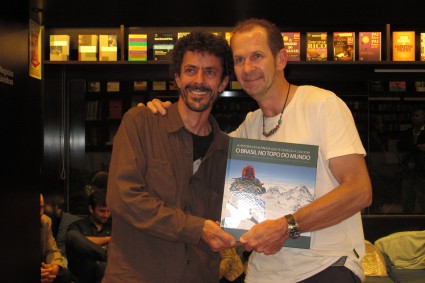 Niclevicz com José Luiz Hartmann, o Chiquinho, companheiro de escaladas do Marumbi.
