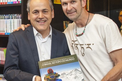 Waldemar Niclevicz com o Prefeito de Curitiba Gustavo Fruet.