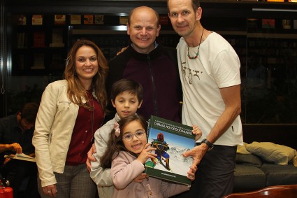 Lançamento do livro O Brasil no Topo do Mundo .