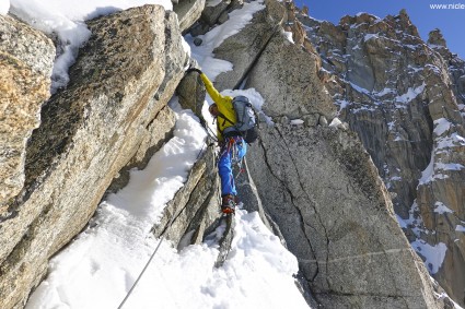 Vinícius Todero enfrentando o trecho de misto. Foto de Waldemar Niclevicz.